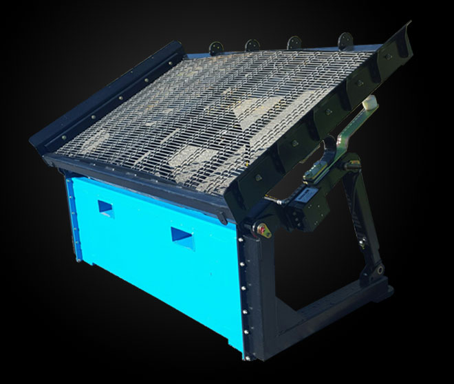 small topsoil screener for smaller machine