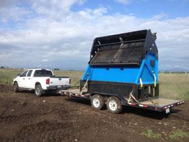 Topsoil Screener SLG-108VFRB with Riser Box increase the number of machines that can feed it.